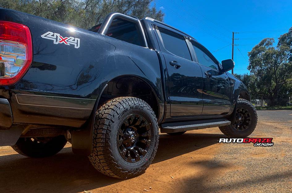 FORD-RANGER-VAPOR-MATTE-BLACK